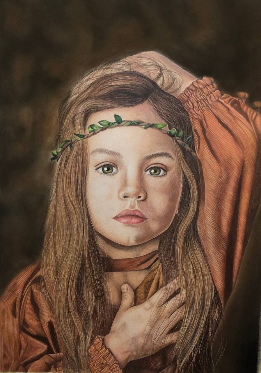 سفارش نقاشی چهره با مداد رنگی